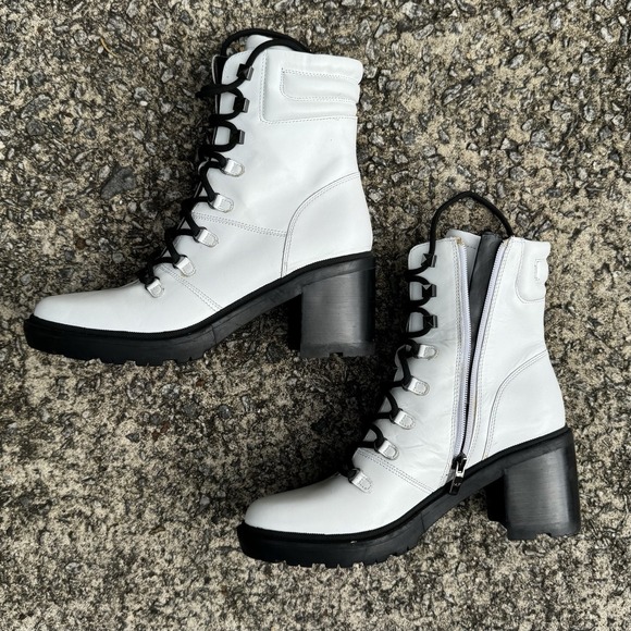 Marc Fisher Women's Sz 8 M Laboni Boot White Leather Combat With Black Lug Sole - Picture 11 of 15